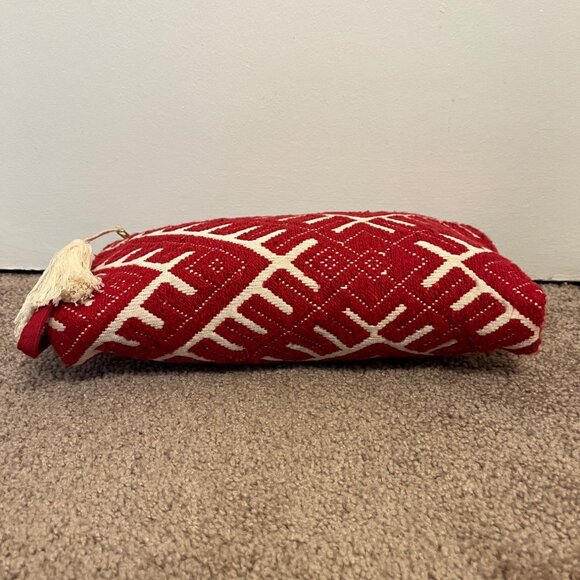 Red & White Geometric Stitched Pattern Enchante Accessories Clutch Tassel Strap - Picture 5 of 11